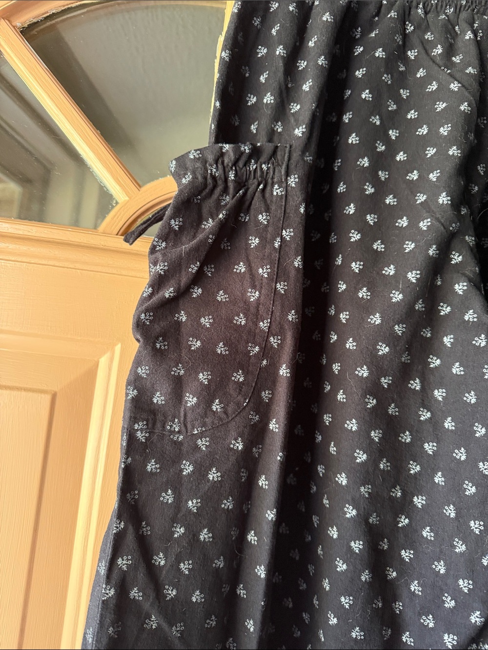 easel Black Printed Elastic-Waist Maxi pants with Side Drawstring Pockets-bottom - Picture 6 of 7